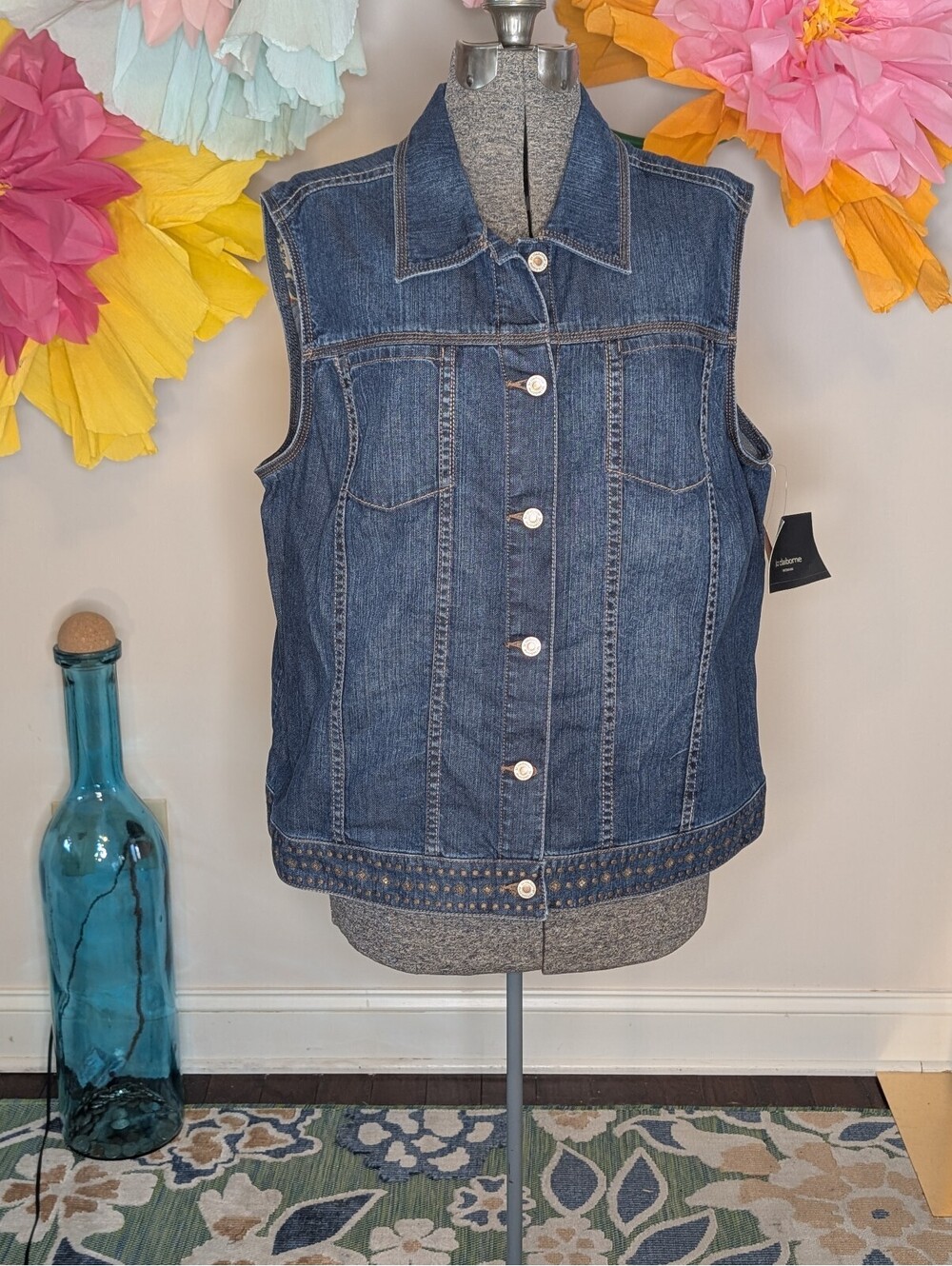 2055 - Liz Claiborne Women's Denim Vest 2X